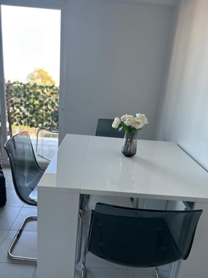 Apartamentos Acuario 베날마데나코스타 외부 사진