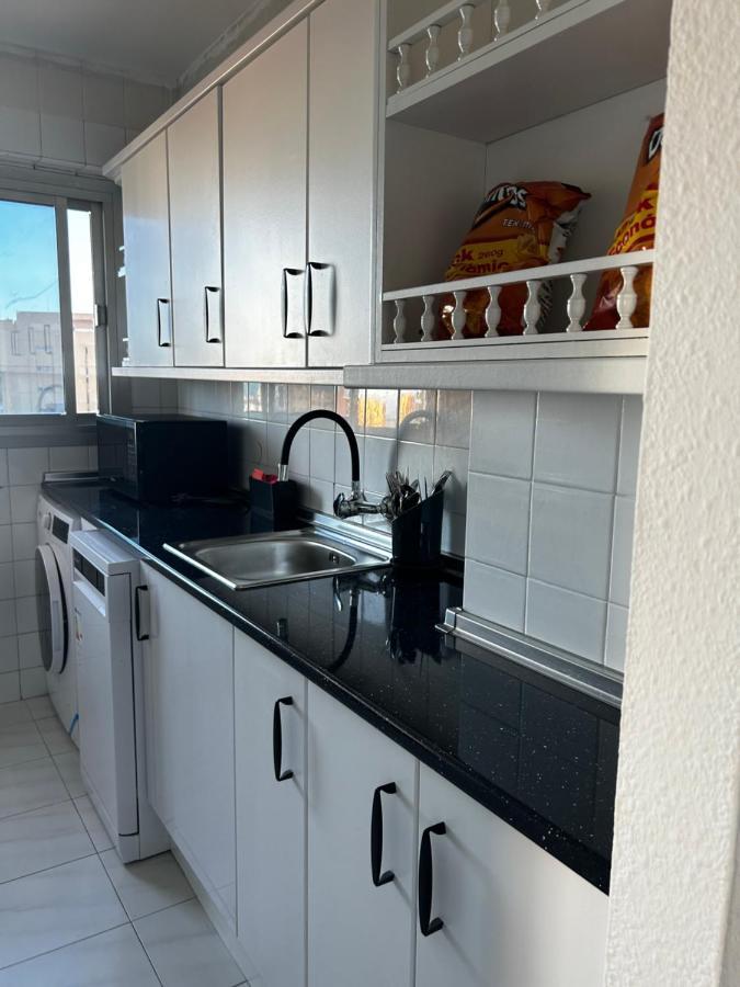 Apartamentos Acuario 베날마데나코스타 외부 사진